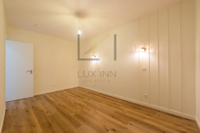 Apartamento T2 para Venda em Mina de Água Foto 9