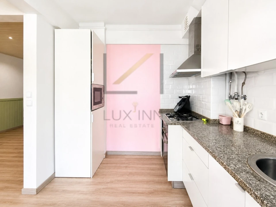 Apartamento T3 para Venda em Rio de Mouro Foto 8
