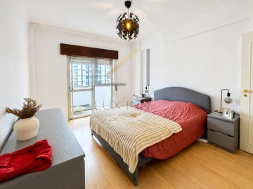Apartamento T3 para Venda em Rio de Mouro