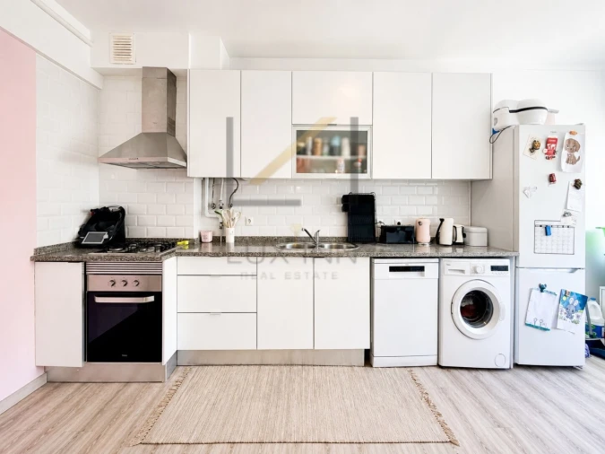 Apartamento T3 para Venda em Rio de Mouro Foto 10