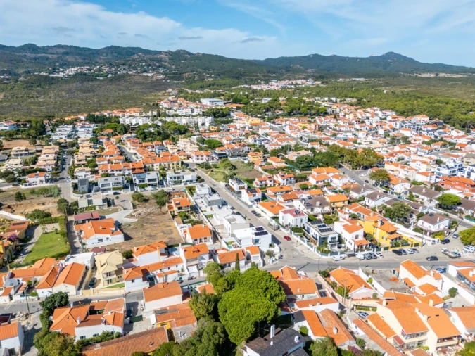 Moradia T4 para Venda em Alcabideche Foto 47