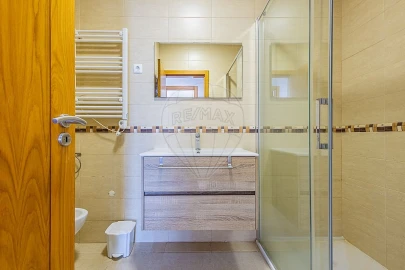 Apartamento T2 para Venda em Cartaxo e Vale da Pinta