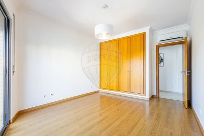 Apartamento T2 para Venda em Cartaxo e Vale da Pinta