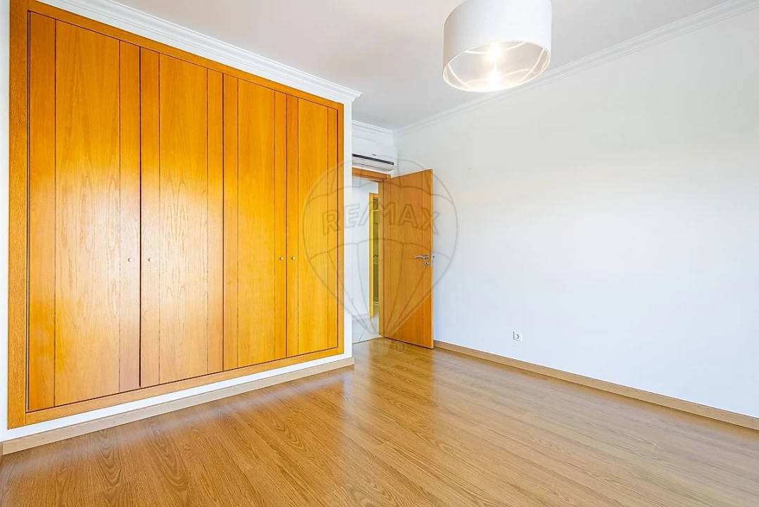 Apartamento T2 para Venda em Cartaxo e Vale da Pinta Foto 34