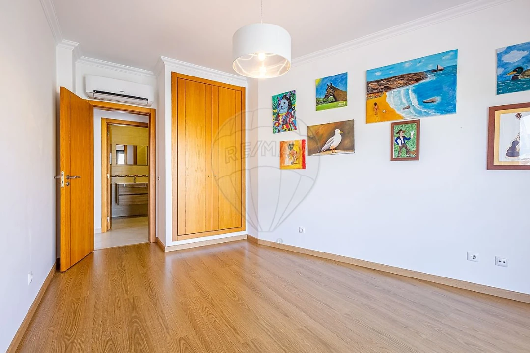 Apartamento T2 para Venda em Cartaxo e Vale da Pinta Foto 32