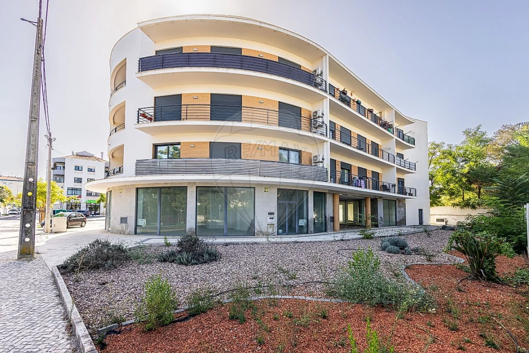 Apartamento T2 para Venda em Cartaxo e Vale da Pinta Foto 3