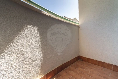 Apartamento T2 para Venda em Castanheira do Ribatejo e Cachoeiras