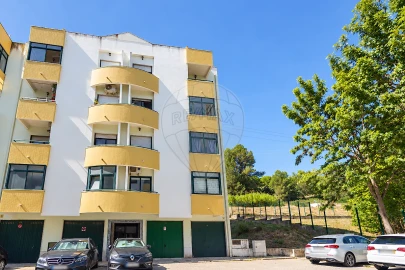 Apartamento T2 para Venda em Castanheira do Ribatejo e Cachoeiras