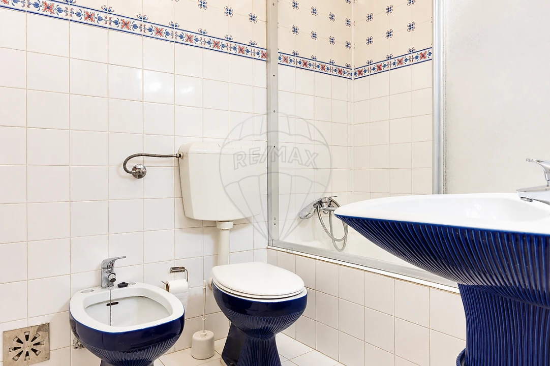 Apartamento T2 para Venda em Vila Franca de Xira Foto 4