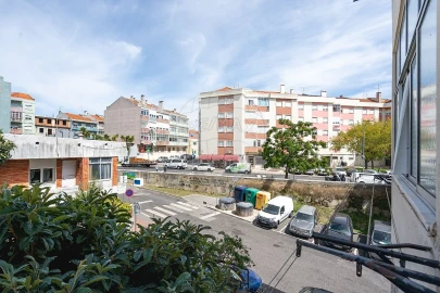 Apartamento T2 para Venda em Falagueira-Venda Nova