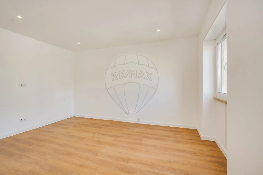 Apartamento T2 para Venda em Falagueira-Venda Nova Foto 13