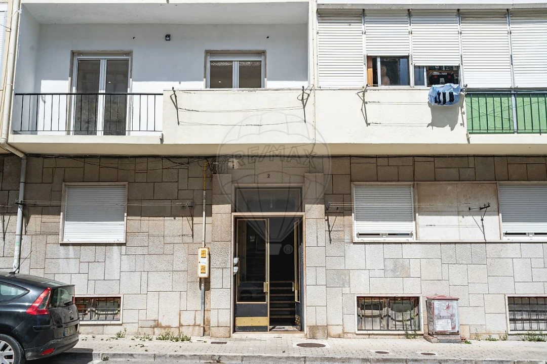 Apartamento T2 para Venda em Falagueira-Venda Nova Foto 22