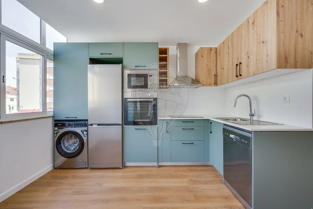 Apartamento T2 para Venda em Falagueira-Venda Nova Foto 12