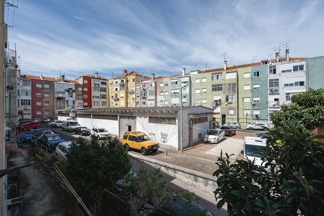 Apartamento T2 para Venda em Falagueira-Venda Nova Foto 19