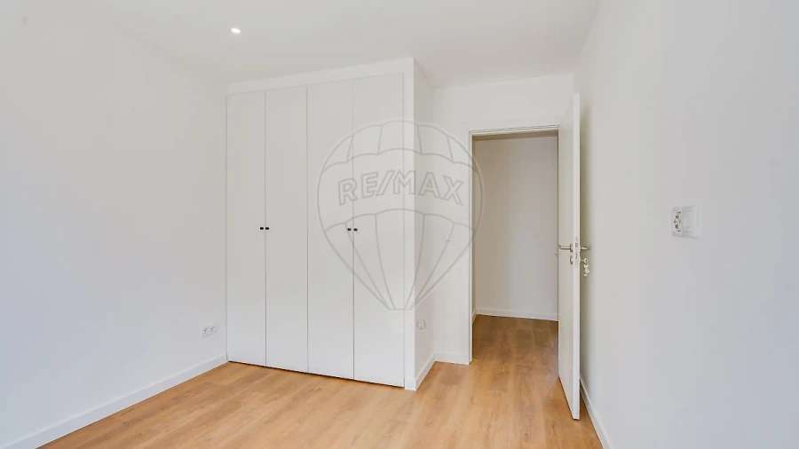 Apartamento T2 para Venda em Falagueira-Venda Nova