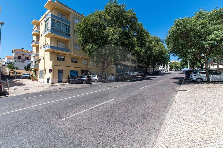 Apartamento T3 para Venda em Setubal (São Sebastião) Foto 2