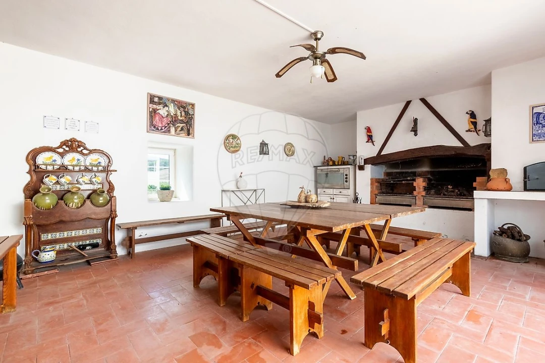 Quinta T5 para Venda em Dois Portos e Runa Foto 26