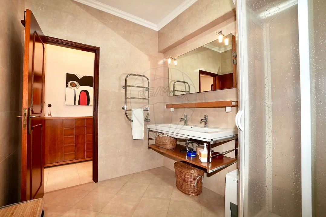 Apartamento T2 para Venda em Alverca do Ribatejo e Sobralinho Foto 16