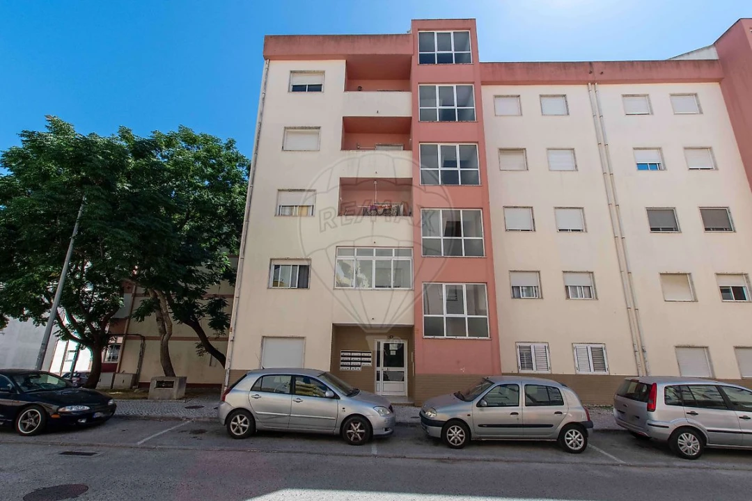 Apartamento T2 para Venda em Alverca do Ribatejo e Sobralinho Foto 19