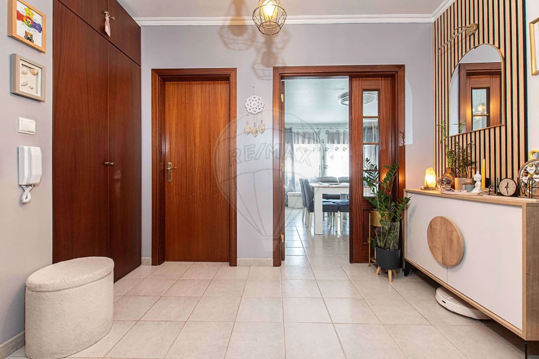 Apartamento T2 para Venda em Alverca do Ribatejo e Sobralinho Foto 6