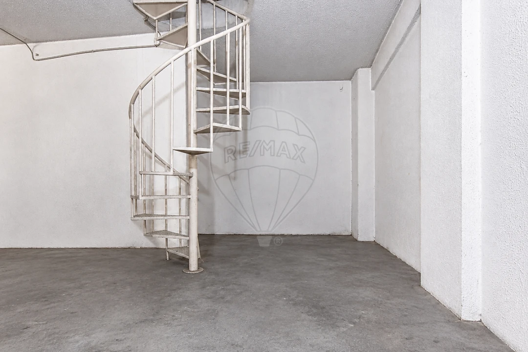 Apartamento T2 para Venda em Alverca do Ribatejo e Sobralinho Foto 17