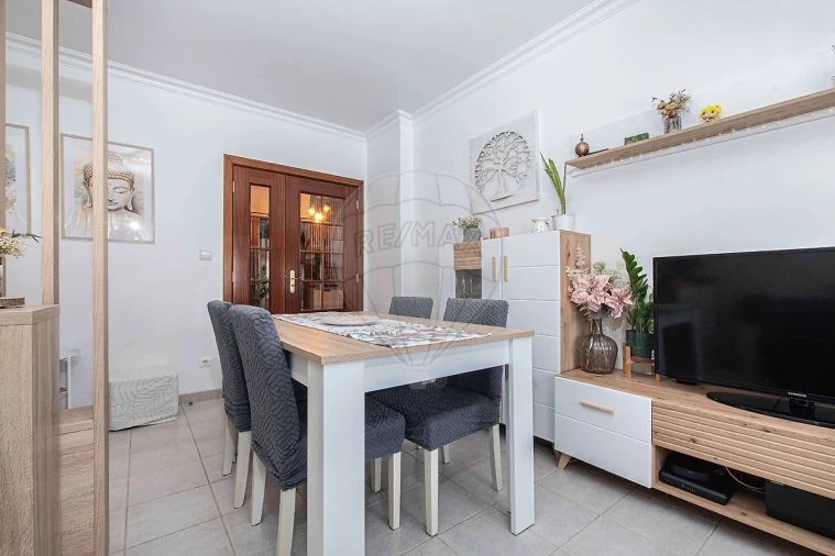 Apartamento T2 para Venda em Alverca do Ribatejo e Sobralinho Foto 9