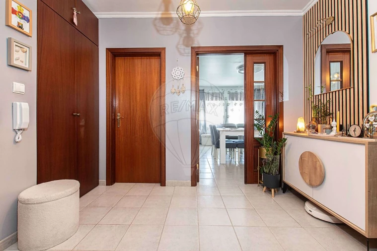 Apartamento T2 para Venda em Alverca do Ribatejo e Sobralinho Foto 6
