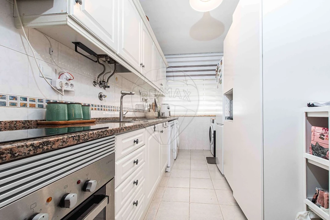 Apartamento T2 para Venda em Alverca do Ribatejo e Sobralinho Foto 12
