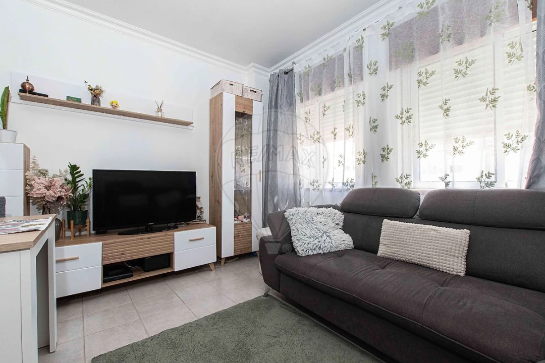 Apartamento T2 para Venda em Alverca do Ribatejo e Sobralinho Foto 10