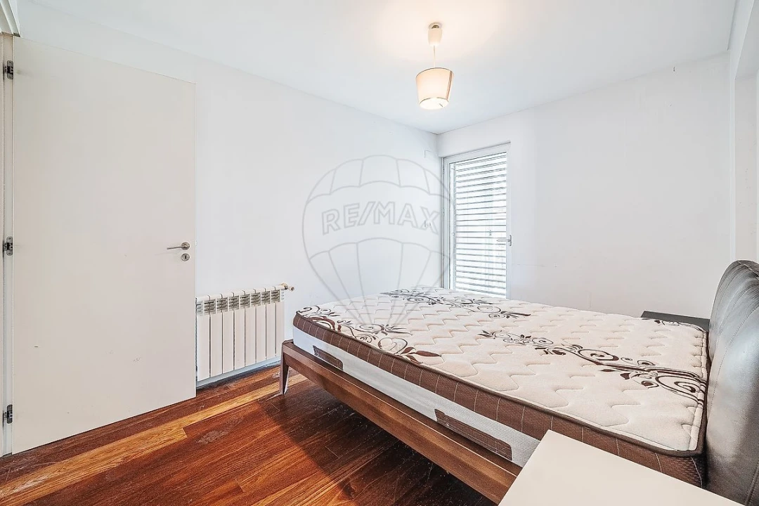 Apartamento T1 para Venda em Avenidas Novas Foto 7