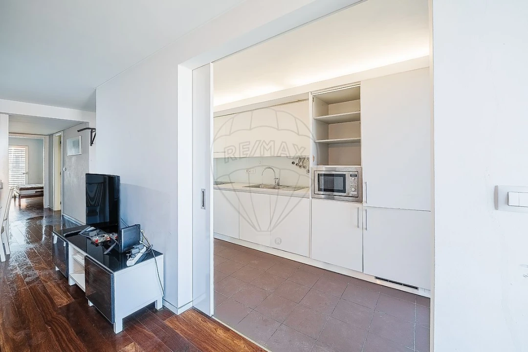 Apartamento T1 para Venda em Avenidas Novas Foto 24