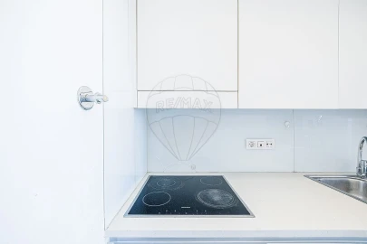 Apartamento T1 para Venda em Avenidas Novas