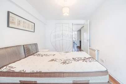 Apartamento T1 para Venda em Avenidas Novas