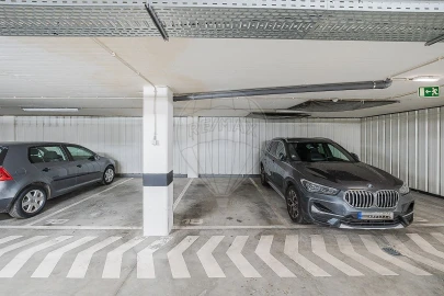 Apartamento T1 para Venda em Avenidas Novas