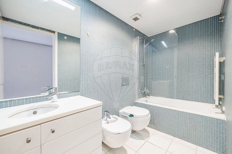 Apartamento T1 para Venda em Avenidas Novas Foto 3