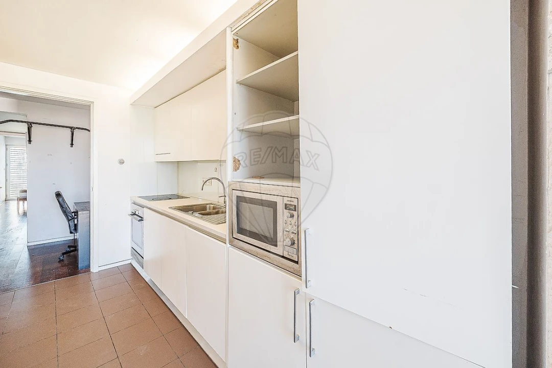 Apartamento T1 para Venda em Avenidas Novas Foto 14