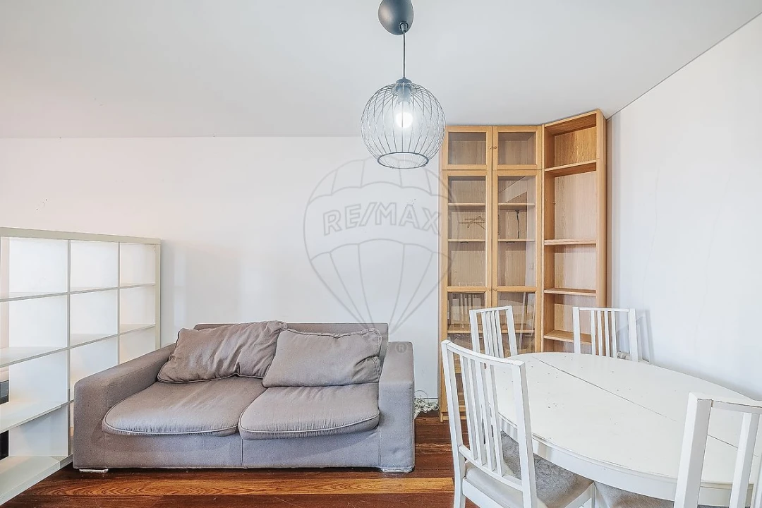 Apartamento T1 para Venda em Avenidas Novas Foto 23