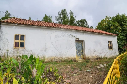 Moradia T1 para Venda em Santiago dos Velhos