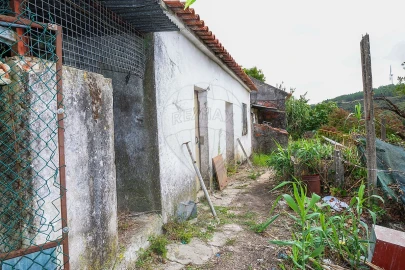 Moradia T1 para Venda em Santiago dos Velhos