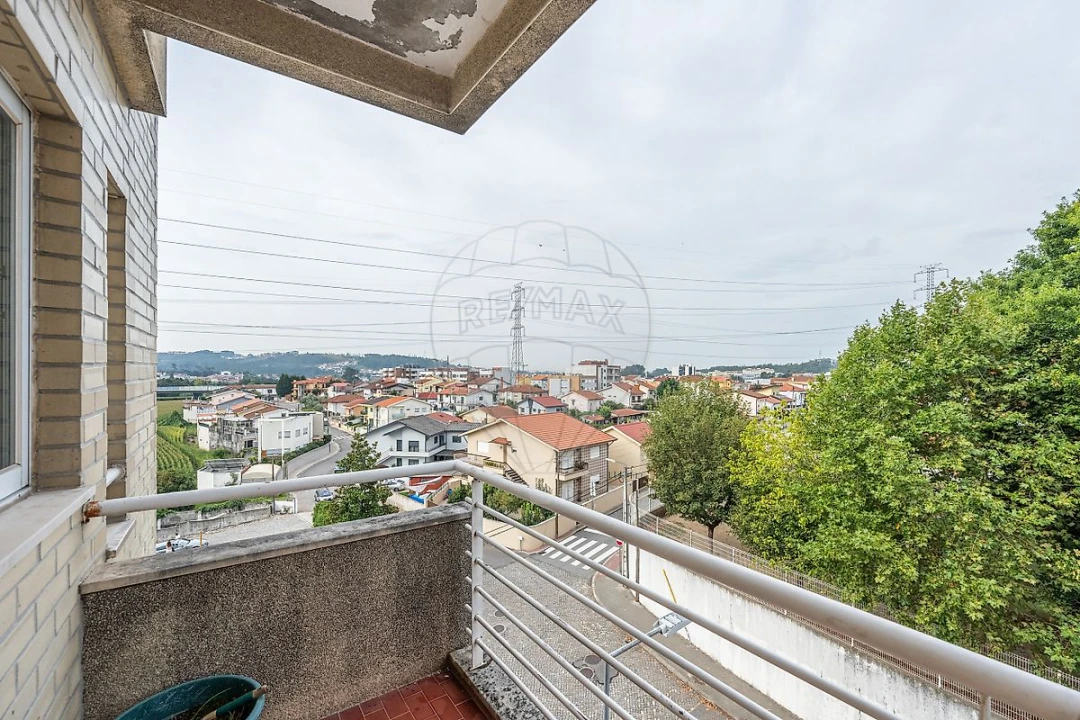 Apartamento T2 para Venda em Alfena Foto 26