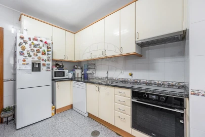 Apartamento T2 para Venda em Alfena