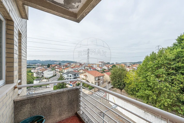 Apartamento T2 para Venda em Alfena Foto 26