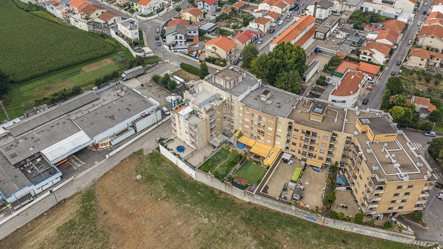 Apartamento T2 para Venda em Alfena Foto 7