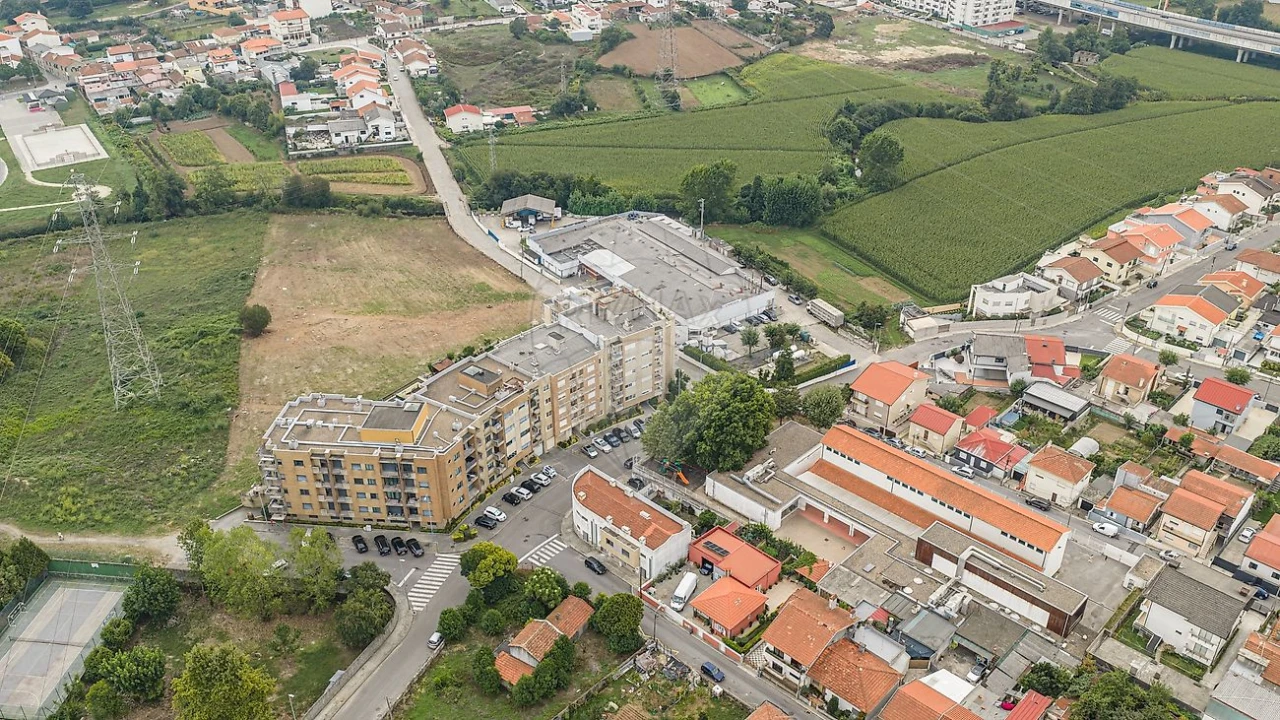Apartamento T2 para Venda em Alfena Foto 1