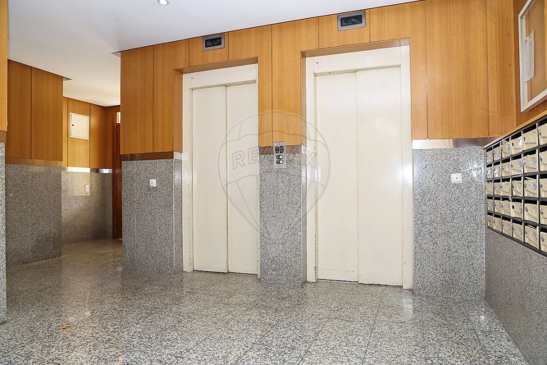 Apartamento T3 para Venda em Carregado e Cadafais Foto 20