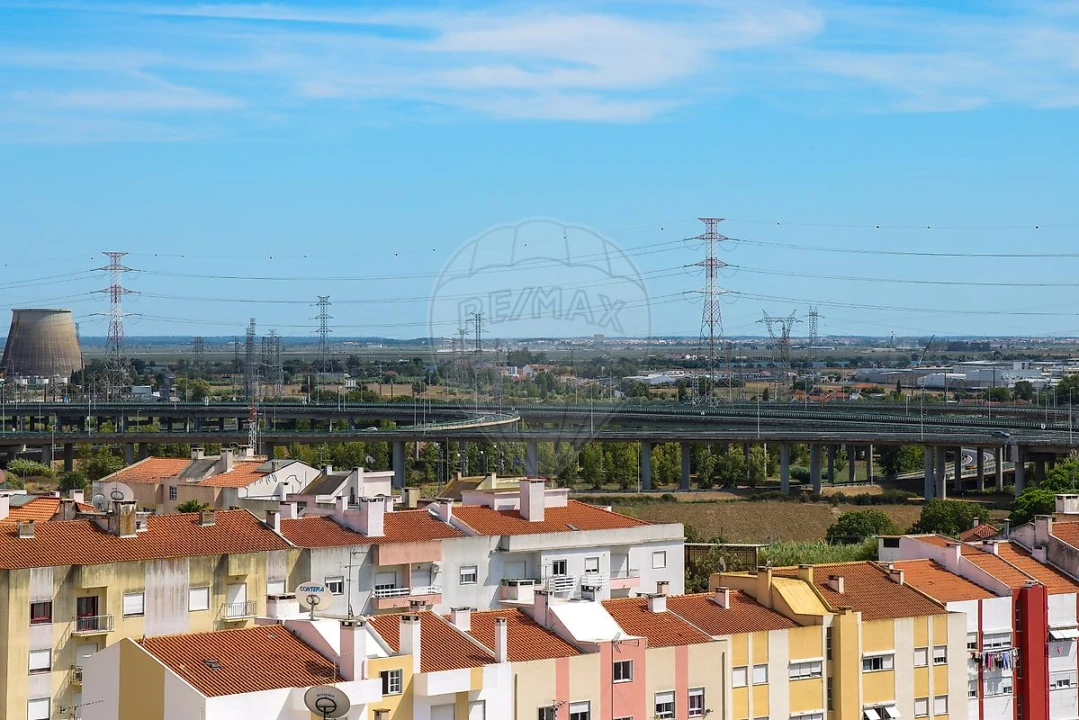 Apartamento T3 para Venda em Carregado e Cadafais Foto 19