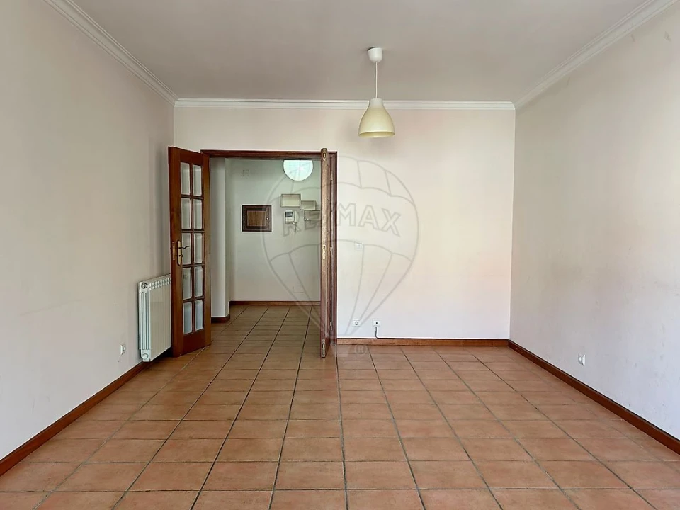 Apartamento T3 para Arrendamento em São Bernardo Foto 1