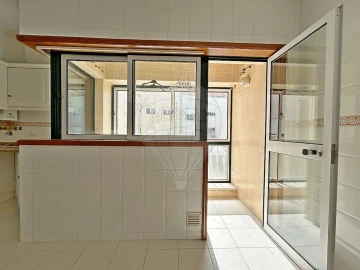 Apartamento T3 para Arrendamento em São Bernardo