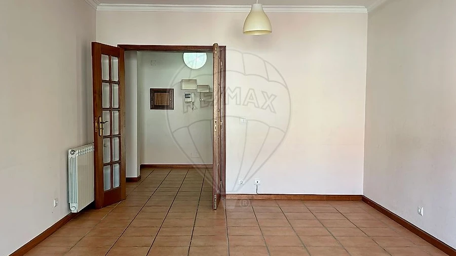 Apartamento T3 para Arrendamento em São Bernardo