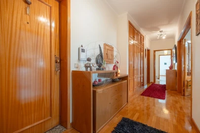 Apartamento T2 para Venda em Mafamude e Vilar do Paraíso